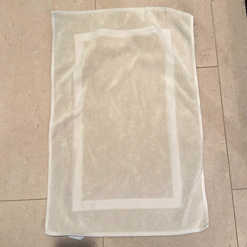 Restoration Hardware bath mat